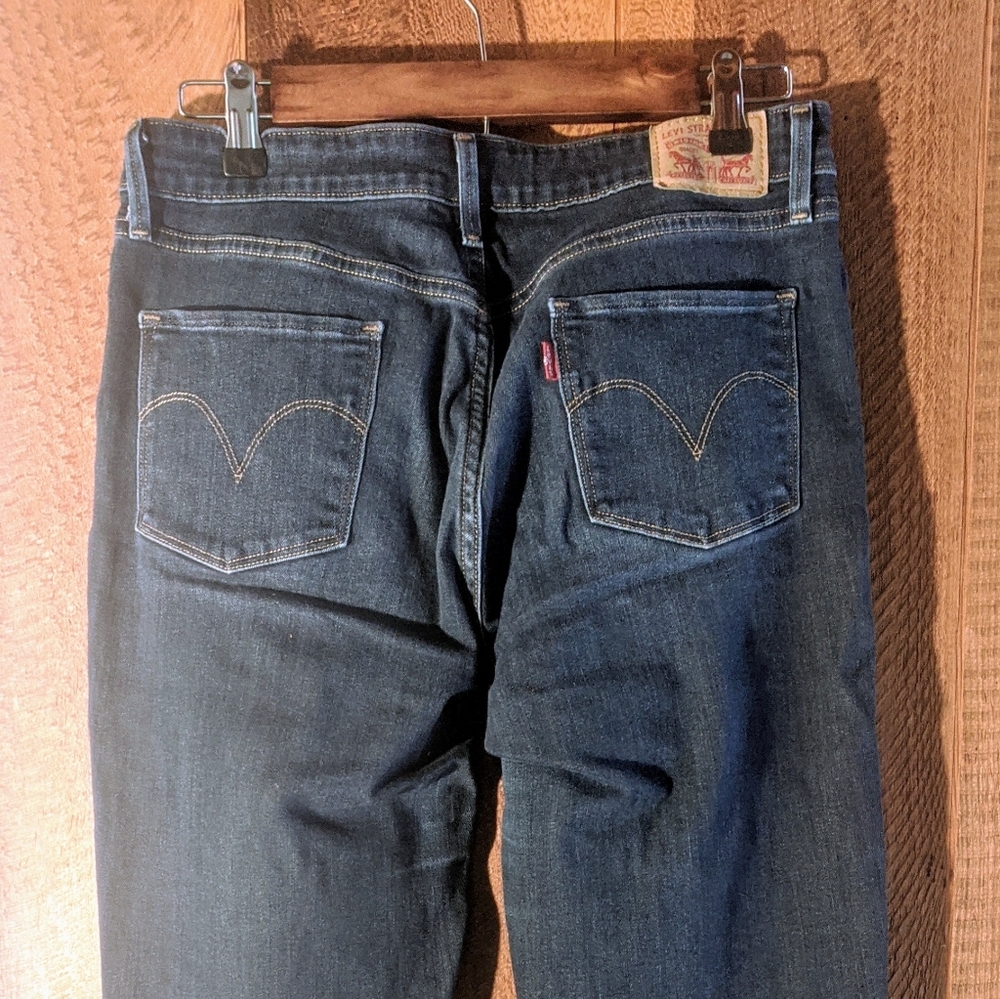 Women's Levis